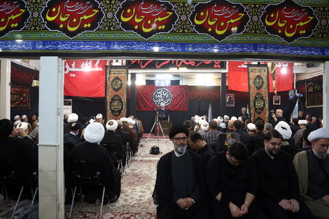 تصاویر/ مراسم سوگواری و عزاداری امام حسین علیه السلام در حسینیه دفتر حضرت آیت الله العظمی فاضل لنکرانی(ره)