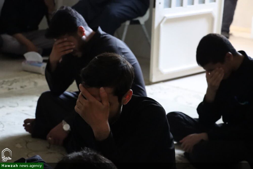 مأموریت تاریخی اشک