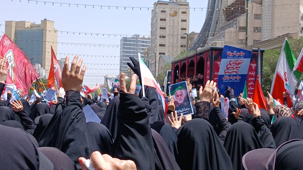 مراسم تشییع شهدای حملات رژیم صهیونیستی در مشهد