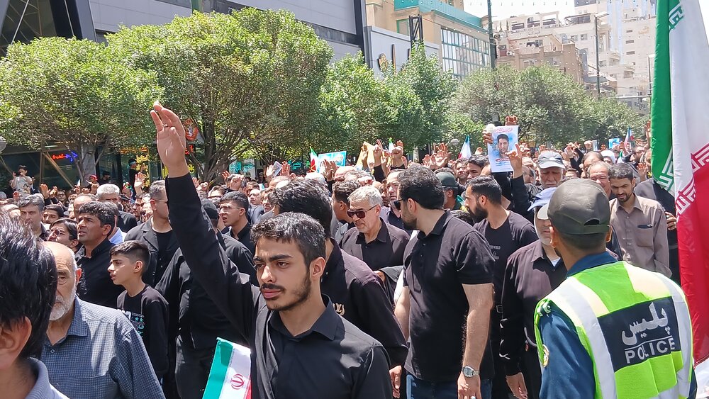 https://media.hawzahnews.com/d/2025/06/27/4/2702826.jpg?ts=1751016524000