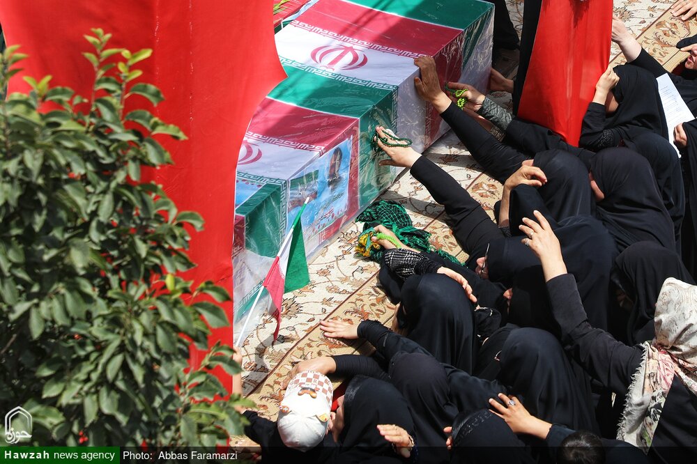 تصاویر/ مراسم تشییع پیکر مطهر شهدای حملات اخیر رژیم تروریستی صهیونی در قم