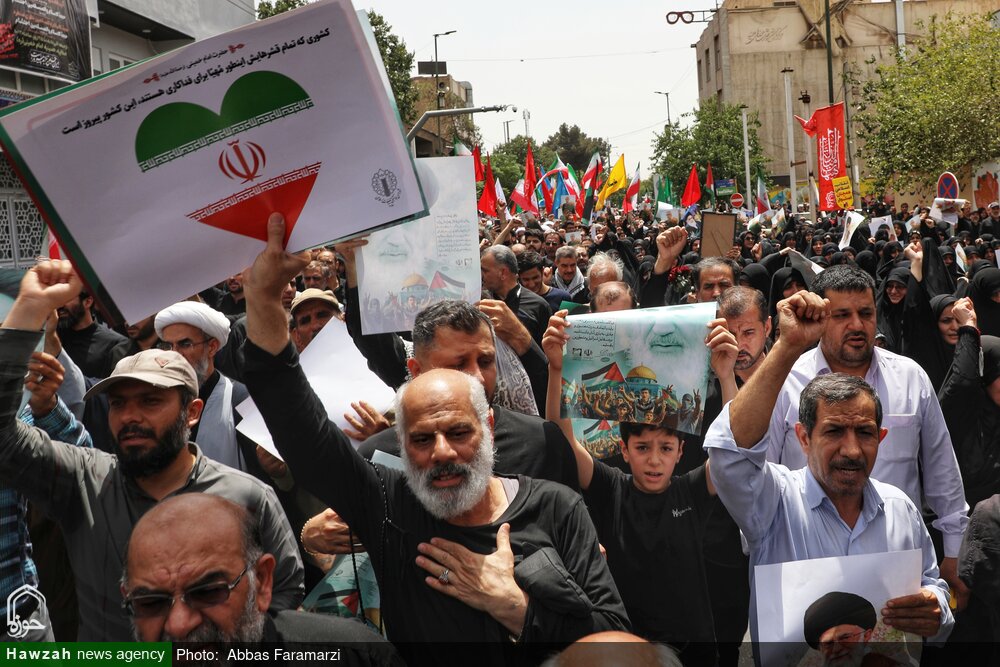 تصاویر/ مراسم تشییع پیکر مطهر شهدای حملات اخیر رژیم تروریستی صهیونی در قم