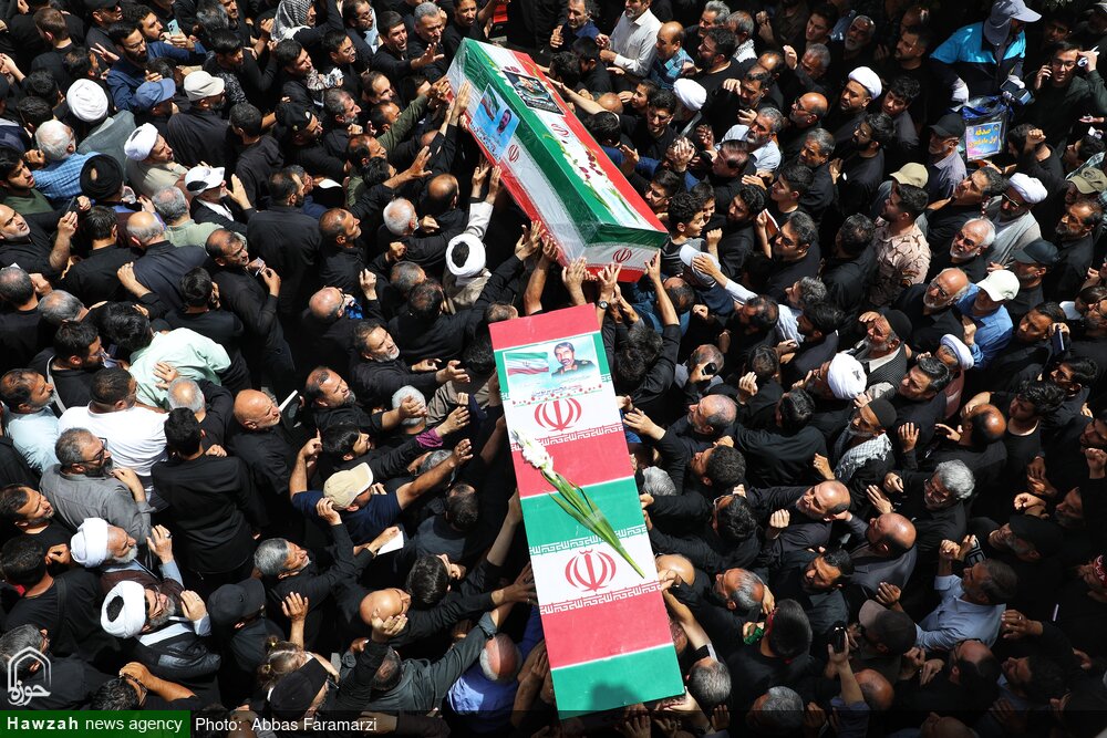 تصاویر/ مراسم تشییع پیکر مطهر شهدای حملات اخیر رژیم تروریستی صهیونی در قم