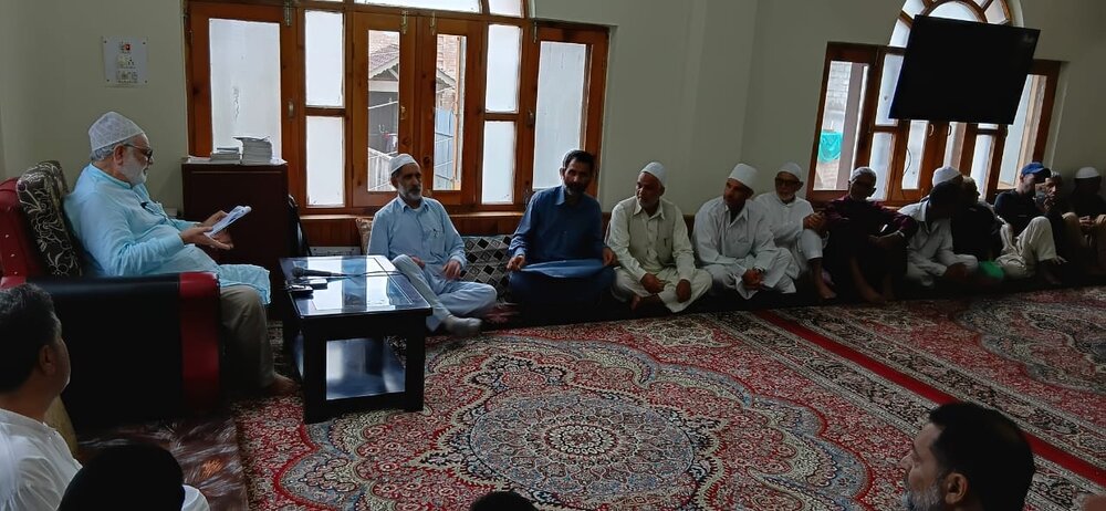 बडगाम; अंजुमने शरीई शियान के सदस्यों और पदाधिकारियों की विशेष मुहर्रम बैठक आयोजित/ अज़ादारी जुलूसों की व्यवस्था पर चर्चा की गई