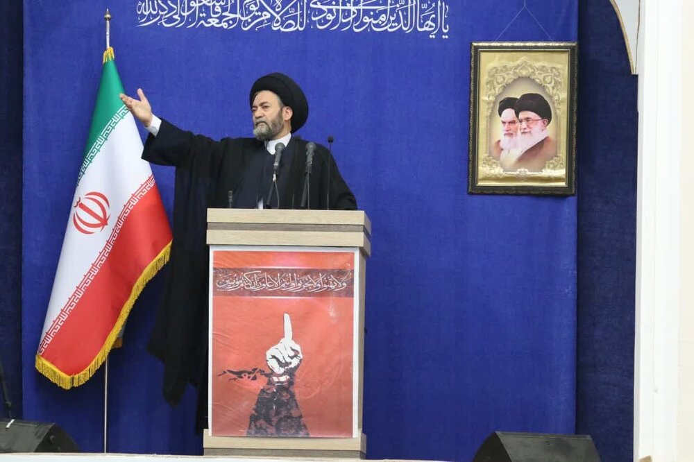 در این جنگ روسیاهی فقط به اپوزیسیون خارج از کشور ماند