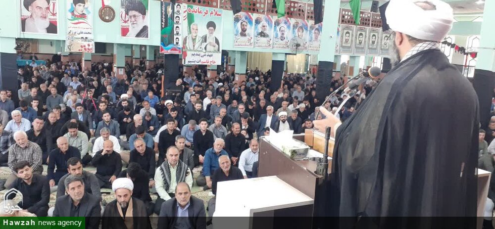 تصاویر/ اقامه نماز جمعه شهرستان پارس آباد