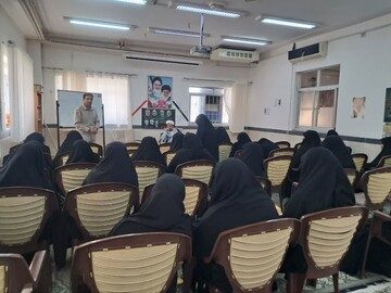 تحلیل ابعاد دینی و ژئوپلیتیکی نبرد ایران و رژیم صهیونی در جمع بانوان حوزوی میبد