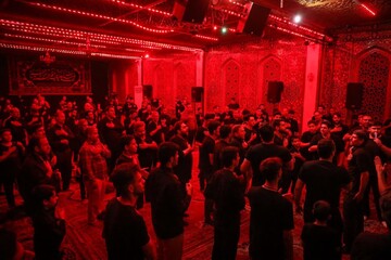 تصاویر/ برگزاری مراسم عزاداری حضرت سیدالشهدا(ع) در هیئت رزمندگان اسلام یزد