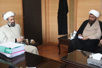 تصاویر / دیدار مدیر و معاونین مرکز مدیریت حوزه علمیه استان قزوین با مدیر کل دادگستری استان