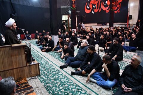 تصاویر/ مراسم عزاداری شب دوم محرم در مسجد ملااحمد خوی