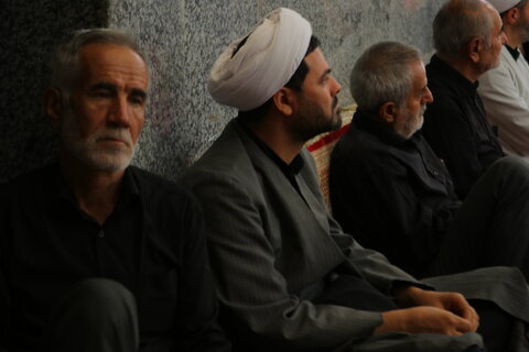 برگزاری مراسم عزاداری سیدالشهدا (ع) در مدرسه علمیه آیت الله آخوند(ره)