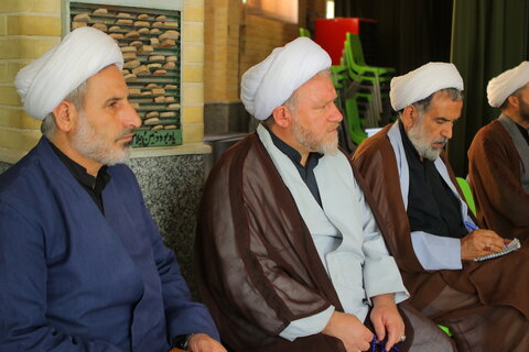 برگزاری مراسم عزاداری سیدالشهدا (ع) در مدرسه علمیه آیت الله آخوند(ره)