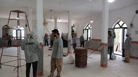 تصاویر /  اعزام گروه جهادی  طلاب مدرسه علمیه صالحیه قزوین به روستای سوگاه الموت