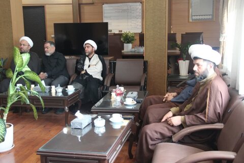 تصاویر / دیدار مدیر ومعاونین مرکز مدیریت حوزه علمیه استان قزوین با مدیر کل دادگستری استان قزوین