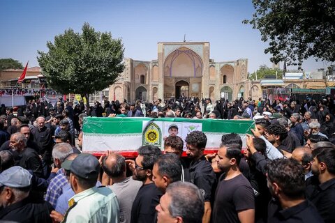 تصاویر / تشییع پیکر مطهر شهید حمله رژیم سفاک اسراییل