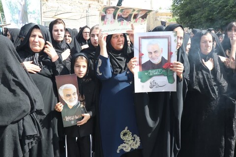 تصاویر / تشییع پیکر سردار شهید غلامرضا سوادکوهی در فریدن اصفهان