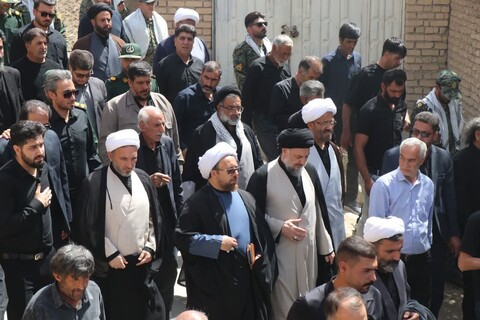 تصاویر / تشییع پیکر سردار شهید غلامرضا سوادکوهی در فریدن اصفهان