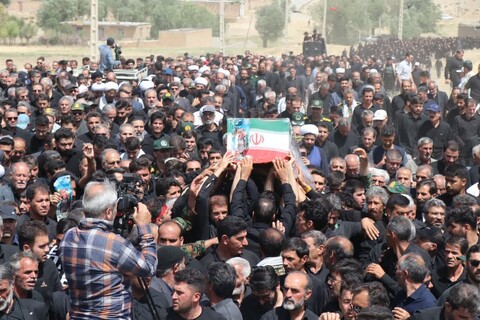 تصاویر / تشییع پیکر سردار شهید غلامرضا سوادکوهی در فریدن اصفهان