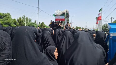 تصاویر/مراسم تشییع شهید مرتضی شفیعی در زرندیه