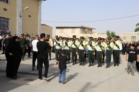 تصاویر/تشییع پیکر شهید مهدی صارم‌پور در اراک