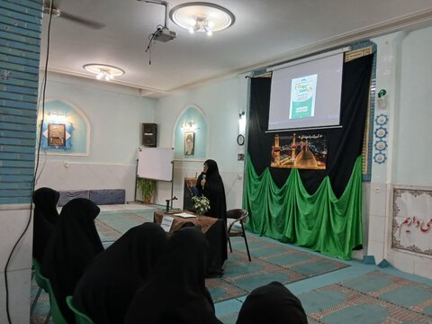 تصاویری از برگزاری نشست توجیهی مبلغان در ساوه