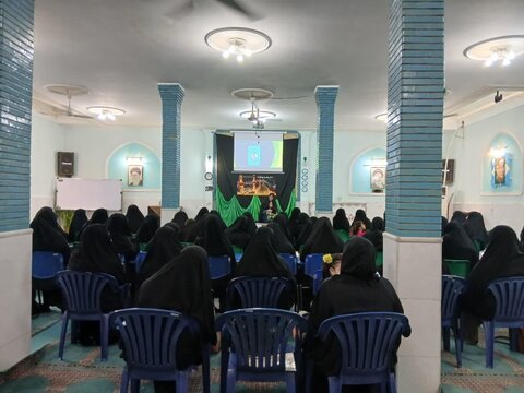 تصاویری از برگزاری نشست توجیهی مبلغان در ساوه