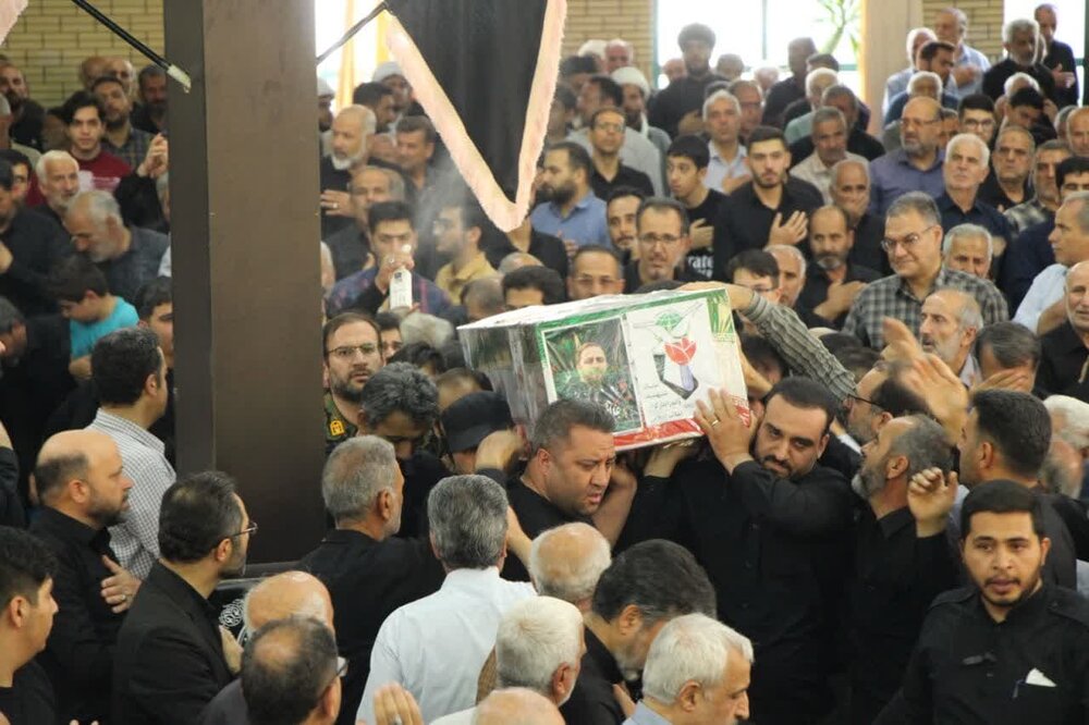 تویسرکان در سوگ دو شهید فراجا