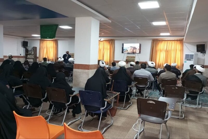 کارگاه تخصصی «جهاد تبیین» در اسلامآباد غرب برگزار شد+عکس