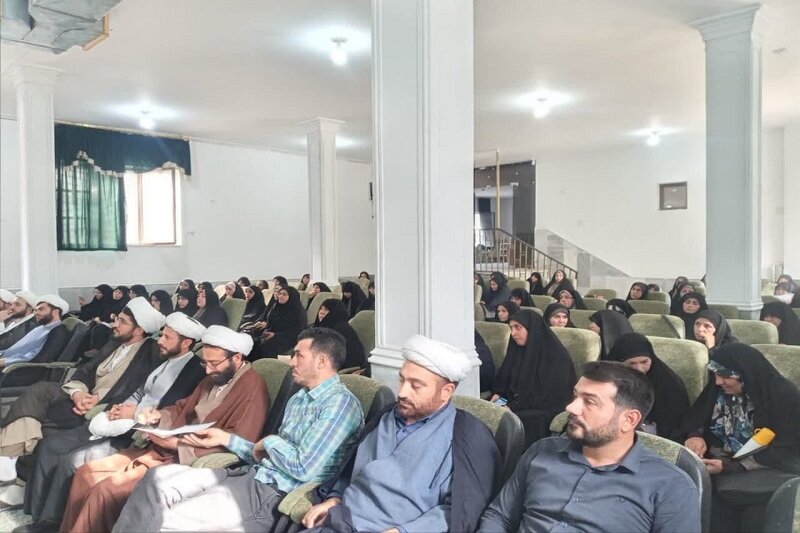 کارگاه تخصصی «جهاد تبیین» در اسلام‌آباد غرب برگزار شد+عکس