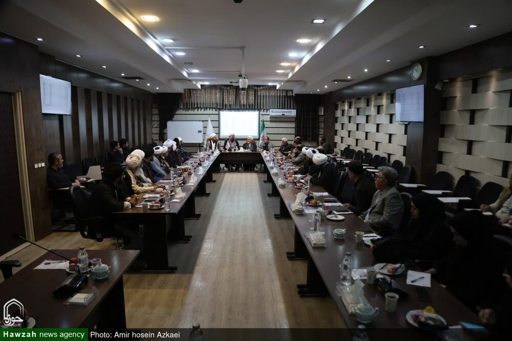 تصاویر / برگزاری نشست نهضت تکمیل پروژه خیرساز مرکز جامع سرطان همدان