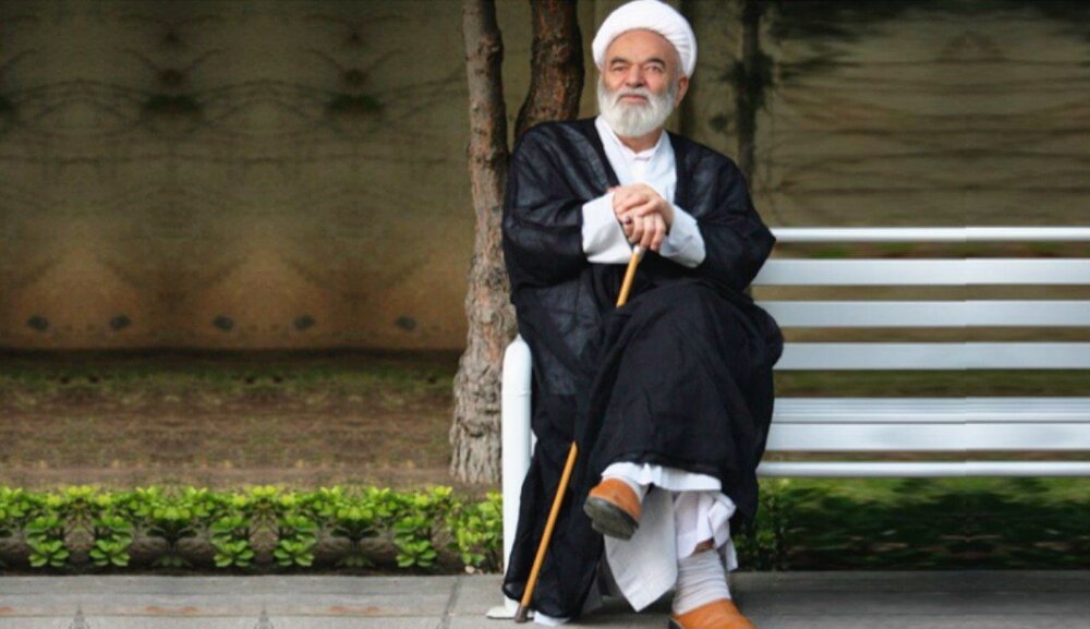 حیات حسینی | چطور محبت به امام حسین (ع) مانع گناه می‌شود؟