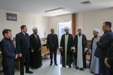 تصاویر / دیدار نماینده ولی فقیه در استان قزوین با مسئولین دستگاه قضایی قزوین