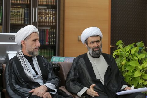 تصاویر / دیدار نماینده ولی فقیه در استان قزوین با مسئولین دستگاه قضایی قزوین