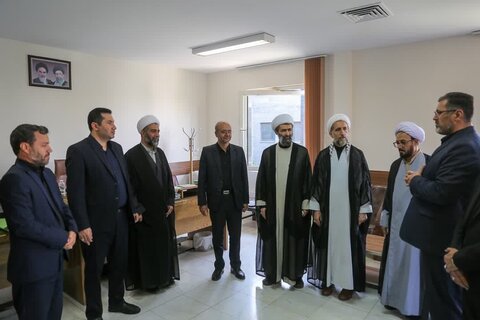 تصاویر / دیدار نماینده ولی فقیه در استان قزوین با مسئولین دستگاه قضایی قزوین