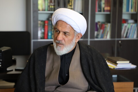تصاویر/ دیدار مدیر حوزه علمیه با مدیرکل آموزش و پرورش آذربایجان شرقی