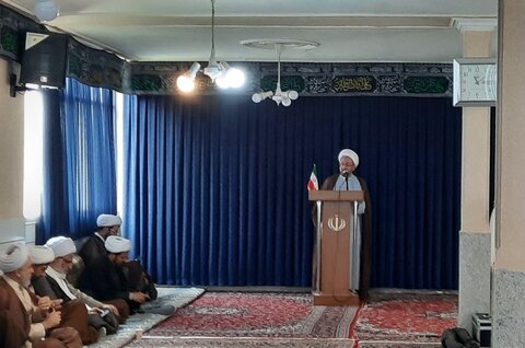 تصاویر/مراسم تکریم و معارفه مدیر جدید حوزه علمیه خواهران استان مرکزی