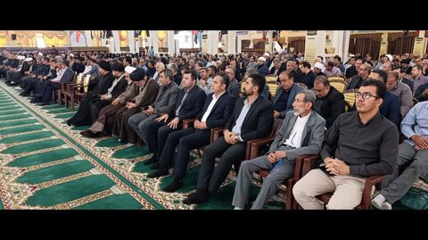 تصاویر/ مراسم گرامیداشت شهدای جنگ تحمیلی رژیم صهیونیستی به خاک ایران در مصلای بوشهر