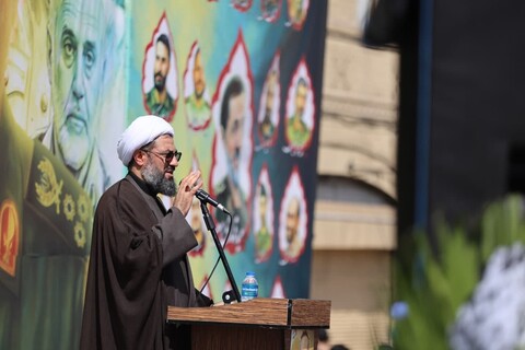 تصاویر / تشییع باشکوه پیکر مطهر شهید شادمانی در همدان