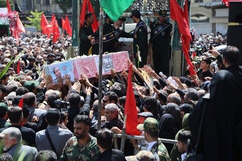 تصاویر / تشییع باشکوه پیکر مطهر شهید شادمانی در همدان