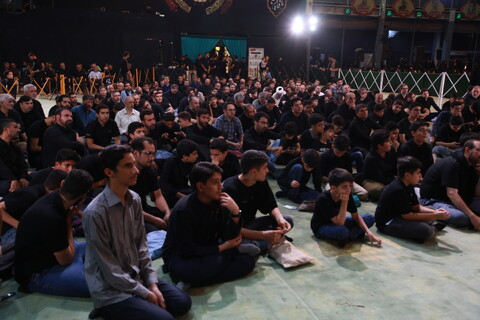 تصاویر / / مراسم عزاداری دهه اول محرم در هیئت انصارالحسین(ع) اصفهان