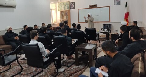تصاویر/مدرسه تابستانه «در مسیر فقاهت ۳» ویژه طلاب مدرسه علمیه علی بن ابی طالب اهواز