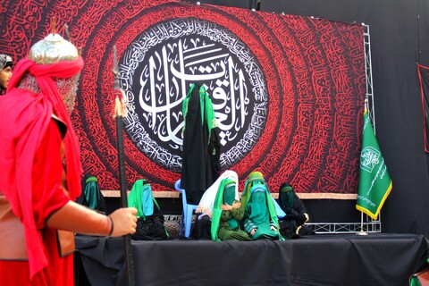 تصاویر/ اجرای تعزیه در صحن امامزادگان شهر جوپار