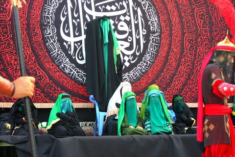 تصاویر/ اجرای تعزیه در صحن امامزادگان شهر جوپار