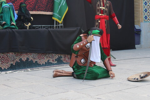 تصاویر/ اجرای تعزیه در صحن امامزادگان شهر جوپار