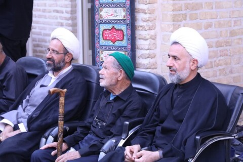  برگزاری مراسم روز اول محرم در مدرسه علمیه شفیعیه یزد