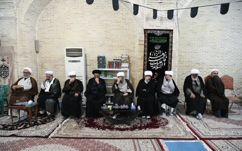 تصاویر| مراسم سوگواری و عزاداری سومین روز محرم به میزبانی نماینده ولی فقیه در فارس در مسجد شهدای شیراز