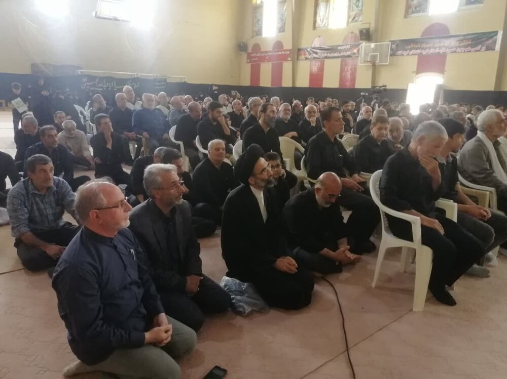 یادبود ۲۷ شهید کاشان و آران‌ و بیدگل در حملات اخیر رژیم جنایتکار صهیونی برگزار شد+عکس