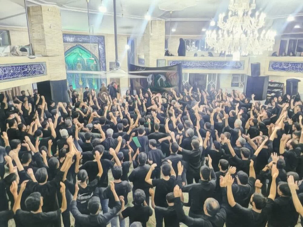 تصاویر/ عزاداری هیئت حسینی کوچه بیوک یزد