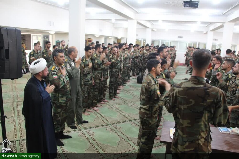 آینده کشور با همت مؤمنانه نسل جوان و تکیه بر فرهنگ عاشورا ساخته میشود +عکس