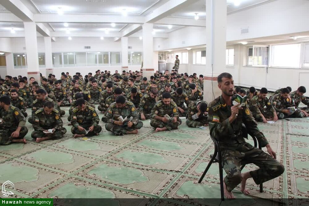 آینده کشور با همت مؤمنانه نسل جوان و تکیه بر فرهنگ عاشورا ساخته می‌شود +عکس